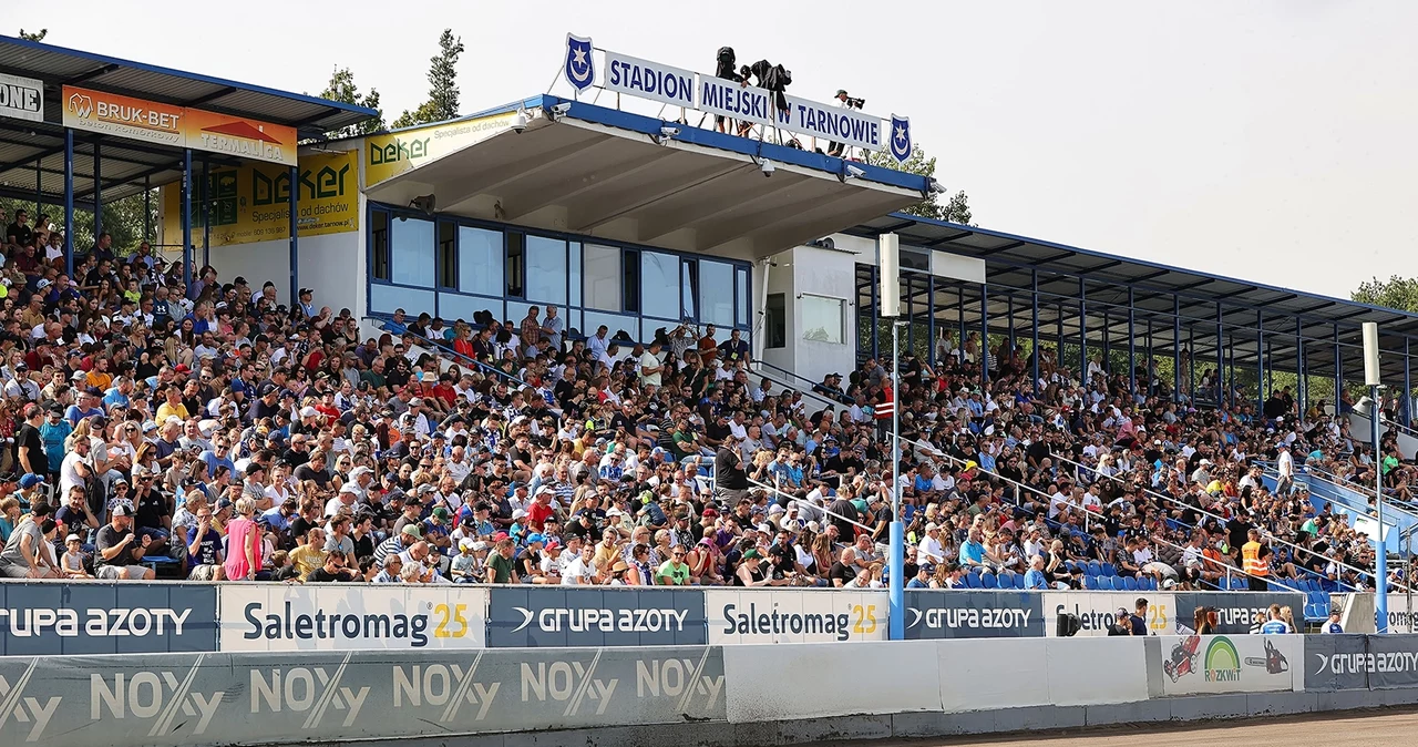 Tłumy na stadionie Unii Tarnów