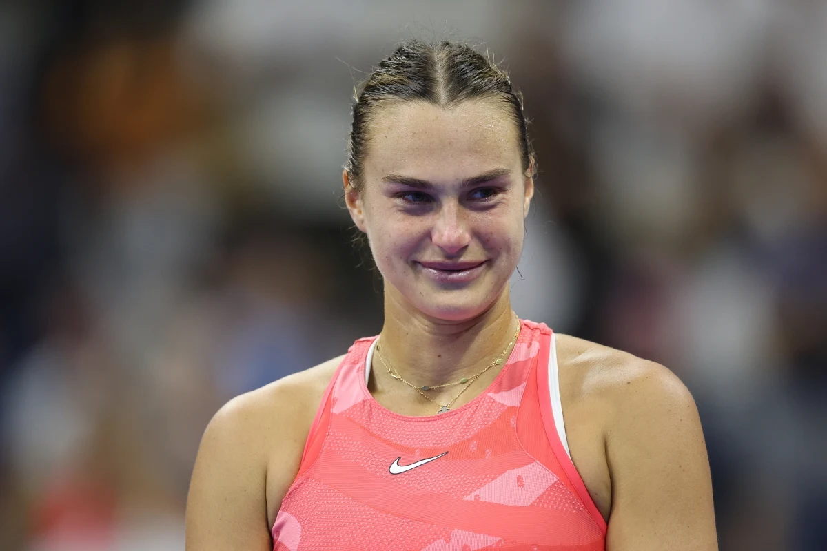 Iga Świątek oficjalnie straciła fotel liderki rankingu WTA tenisistek. W opublikowanym w poniedziałek światowym zestawieniu na pierwszym miejscu zameldowała się Białorusinka Aryna Sabalenka.