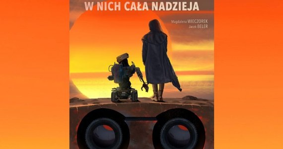 Film Piotra Biedronia "W nich cała nadzieja" zadebiutuje w kinach 24 listopada. Wcześniej produkcja z Magdaleną Wieczorek i Jackiem Belerem w rolach głównych, zostanie pokazana w Konkursie Filmów Mikrobudżetowych Festiwalu Polskich Filmów Fabularnych w Gdyni.