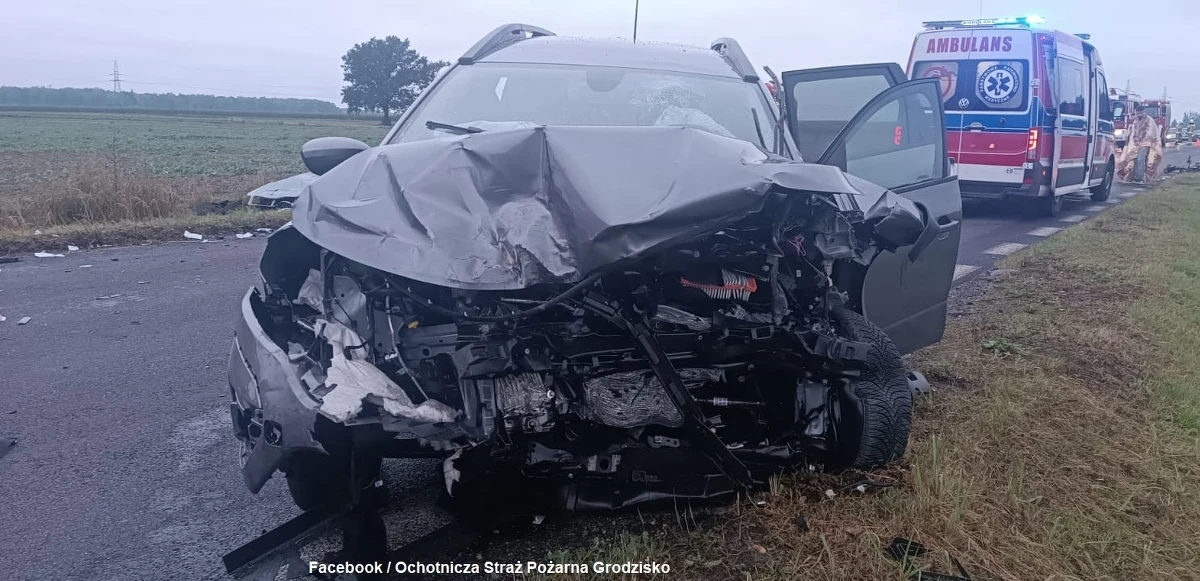 Pięć osób zostało rannych w wypadku w Strzelcach Opolskich. Na ul. 1 Maja zderzyli się kierowcy trzech samochodów osobowych z rowerzystką.