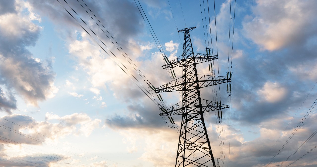 Mrożenie cen energii i bon ciepłowniczy. "To jednoznacznie pozytywne ustawy"