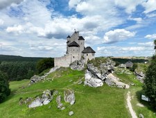 Polska z góry. Zamki, dworki, pałace