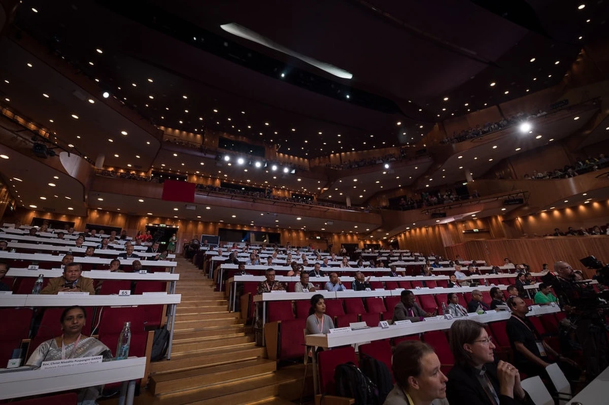 ​W krakowskim Centrum Kongresowym ICE trwają obrady Zgromadzenia Ogólnego Światowej Federacji Luterańskiej. Biorą w nim udział delegatki i delegaci z całego świata, ze wszystkich 150 kościołów członkowskich w 99 krajach.