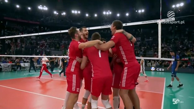 Skrót meczu Polska – Włochy 3:0 (25:20, 25:21, 25:23). Mistrzostwa Europy siatkarzy – finał.

