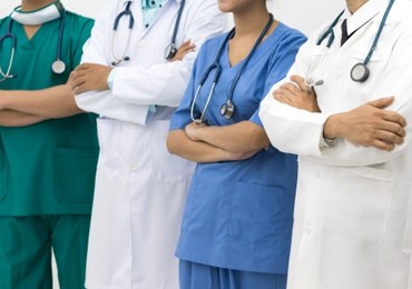 Problem ze stażami podyplomowymi młodych medyków. "Za dużo chętnych, za mało miejsc"