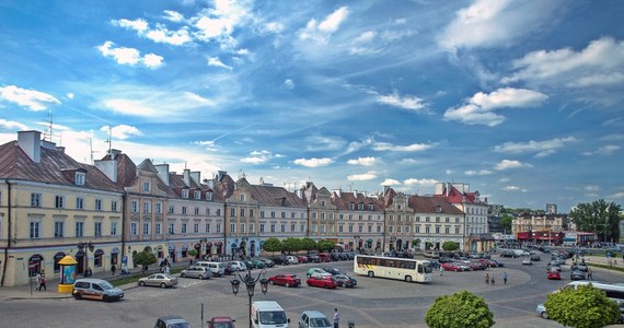 Do 4 października zamknięty dla ruchu będzie plac Zamkowy w Lublinie. Powodem tej sytuacji są przygotowania do młodzieżowych mistrzostw świata w koszykówce 3x3.