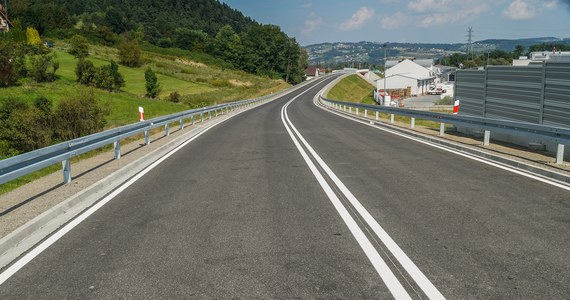 Kierowcy mogą już korzystać z obwodnicy Chełmca. Nowa trasa łączy drogę krajową 28 z północną obwodnicą Nowego Sącza.

