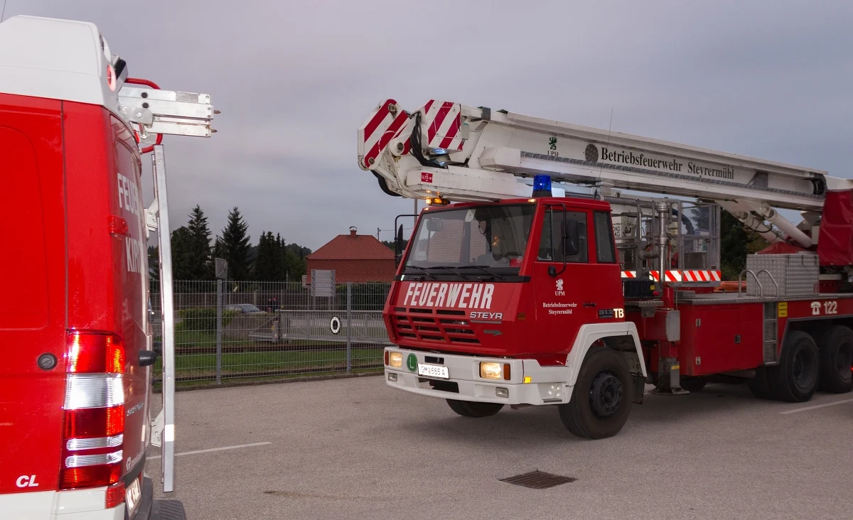 Jedna osoba zginęła, a 46 zostało rannych w wypadku autokaru relacji Berlin-Triest w rejonie St. Veit an der Glan w Karyntii, na południu Austrii. 