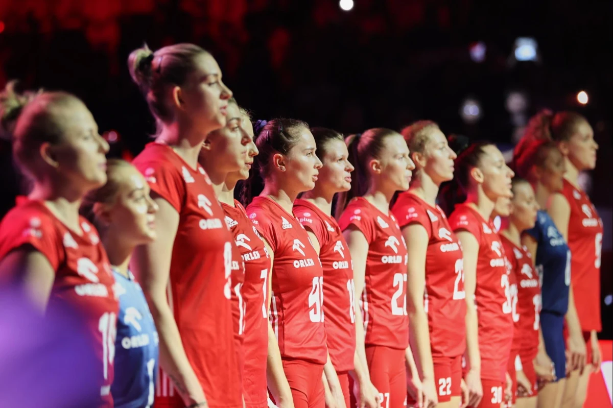 Reprezentantki Polski w siatkówce pokonały Kolumbijki 3:0 (25:21, 25:21, 25:13) w swoim trzecim spotkaniu turnieju kwalifikacyjnego do igrzysk olimpijskich w Paryżu. Biało-Czerwone są na razie niepokonane. Wcześniej wygrały ze Słowenią 3:0 i Koreą Płd. 3:1. 