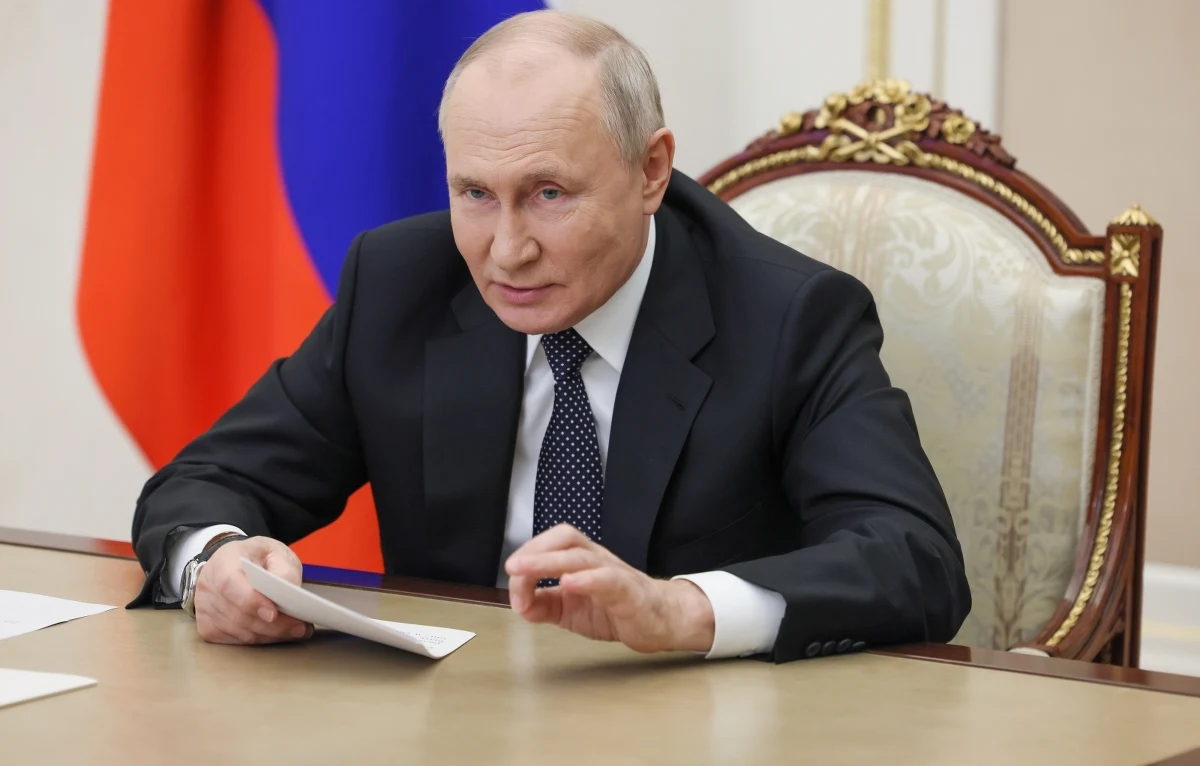 Większość Rosjan jest przeciwko temu, by ich prezydent miał ponad 70 lat - wynika z sondażu, który został opublikowany przez niezależny rosyjski portal Wiorstka. To o tyle ciekawe, że w październiku Władimir Putin skończy 71 lat.