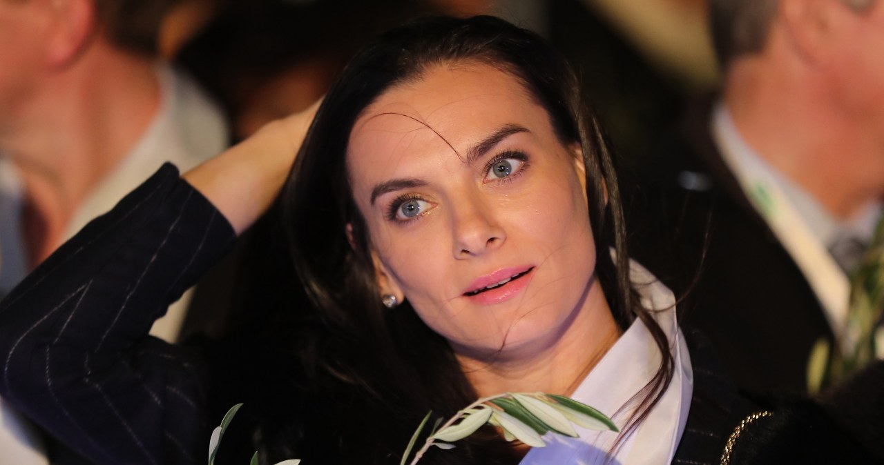 Głośno o "pupilce Putina". Tak traktują ją w Rosji po wyjeździe z kraju