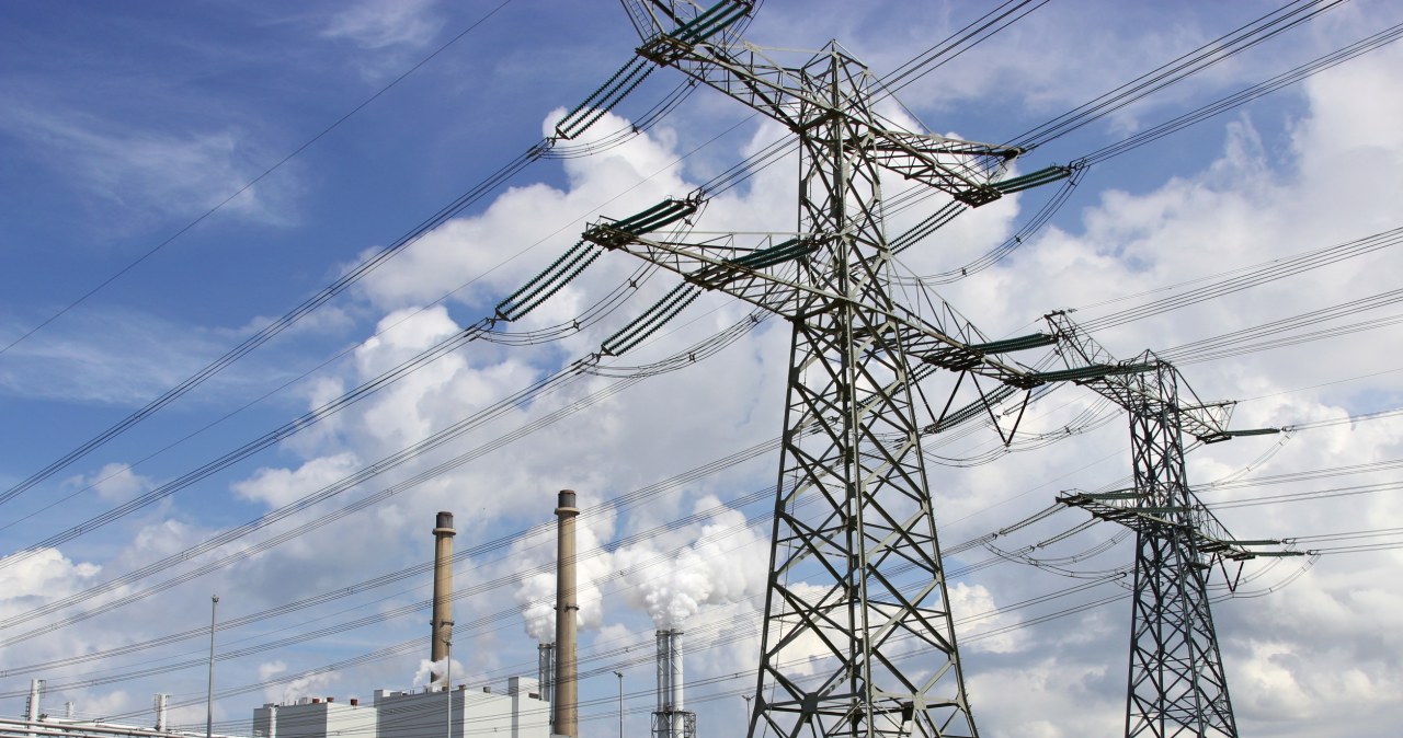 Zużycie prądu rośnie w zawrotnym tempie. Prawie pięć razy tyle, co sama Polska