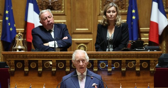 "Wspólnie nasz potencjał jest nieograniczony" - mówił brytyjski król Karol III w przemówieniu skierowanym do francuskich parlamentarzystów w Senacie. Czwartek to drugi dzień wizyty króla w Paryżu.
