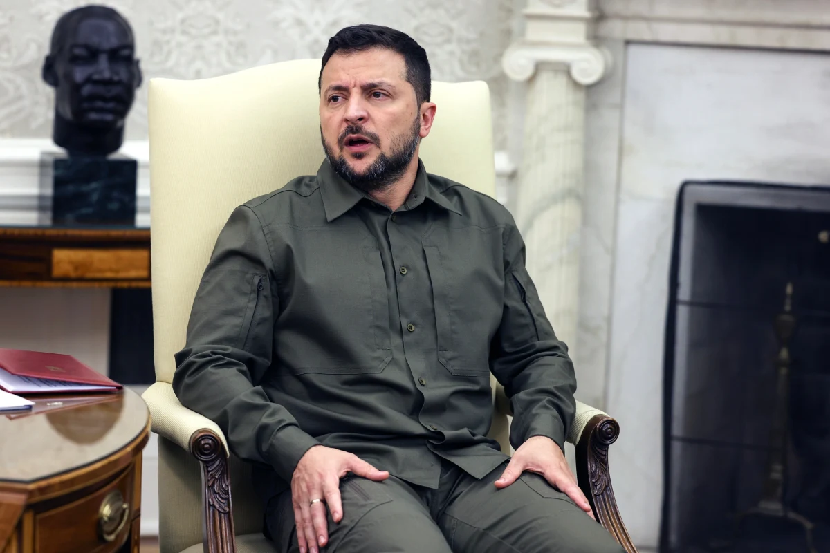 "Jestem wdzięczny Polakom i polskiemu społeczeństwu za ich wsparcie" - powiedział prezydent Ukrainy Wołodymyr Zełenski podczas spotkania w Białym Domu z prezydentem USA Joe Bidenem. W ten sposób odpowiedział na pytanie, czy nie obawia się utraty wsparcia Polski w związku ze sporem w sprawie embarga na ukraińskie zboże. 