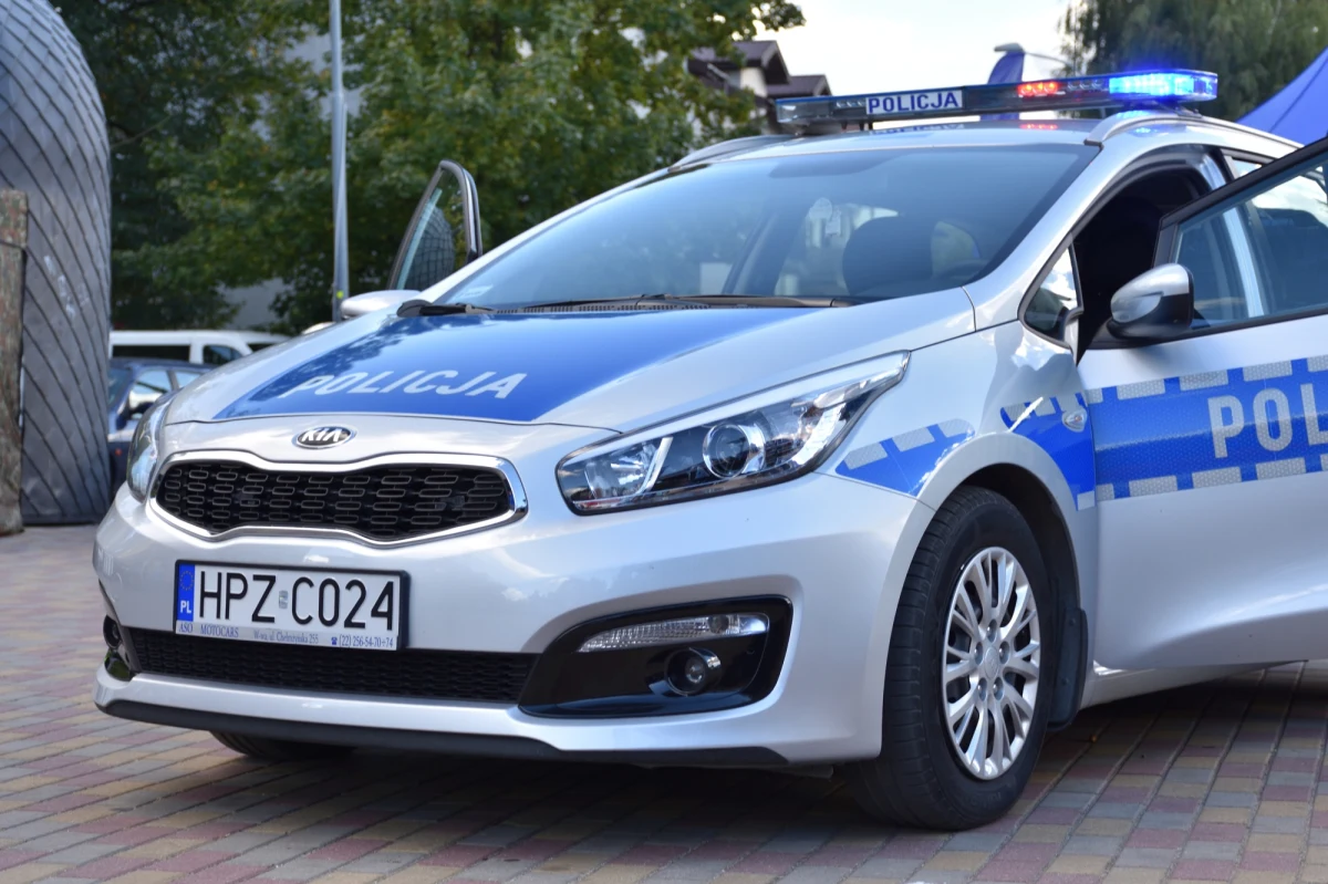 Taksówkarz został zaatakowany nożem na warszawskim Mokotowie. Do zdarzenia doszło na ulicy Promenada w pobliżu skrzyżowania z ul. Belwederską. 
