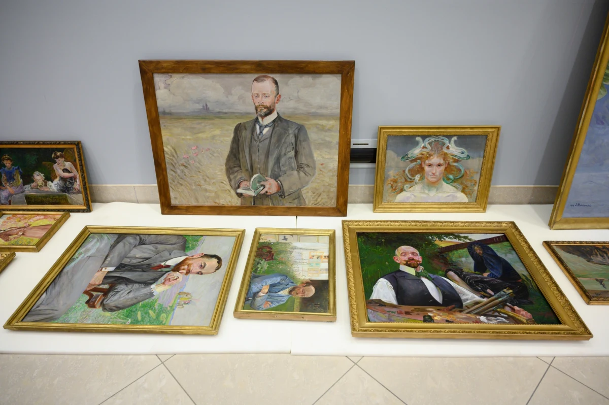 1 października kończy się wystawa ewakuowanych ze Lwowa do Polski obrazów Jacka Malczewskiego w Muzeum Narodowym w Poznaniu (MNP). Dzieła na razie zostają w Polsce.