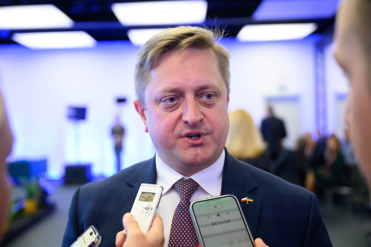 Ukraina i Polska są skazane na siebie, skazane na mocny sojusz, i to jest w interesach nie tylko Ukrainy, ale także i w interesach Polski, w interesach całej Europy i całej przestrzeni euroatlantyckiej - mówił w piątek w Poznaniu podczas Kongresu Odbudowy Ukrainy "Common Future" ambasador Ukrainy Wasyl Zwarycz.