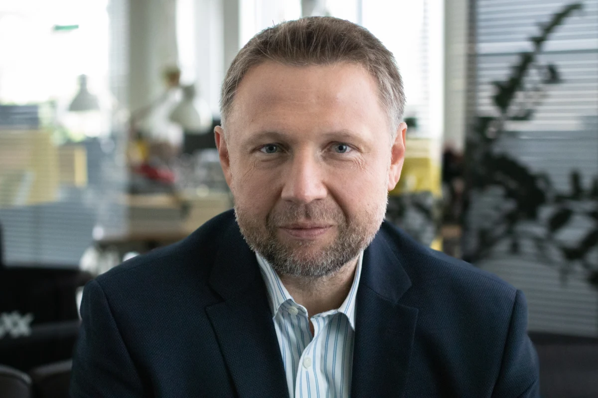 Mamy dane z MSZ świadczące o tym, że wydano nielegalnie 250 tys. wiz - przekonywał Gość Krzysztofa Ziemca w RMF FM, Marcin Kierwiński. "Te dane kwestionował rzecznik (PiS) Bochenek, więc mówiłem panu Bochenkowi, że jest kłamcą. Jeżeli ma odwagę może mnie pozwać" - dodał poseł Koalicji Obywatelskiej.