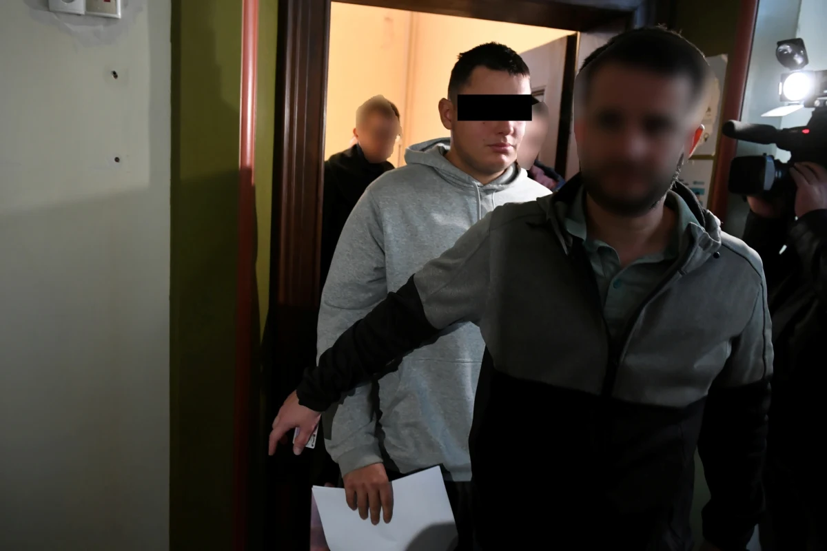 ​Eksperci z Państwowej Komisji Badania Wypadków Morskich (PKBWM) opublikowali raport tymczasowy w sprawie katastrofy barki Galar Gdański I, do której doszło w październiku 2022 roku na Kanale Kaszubskim w Gdańsku. Na skutek wypadku zginęły cztery osoby.