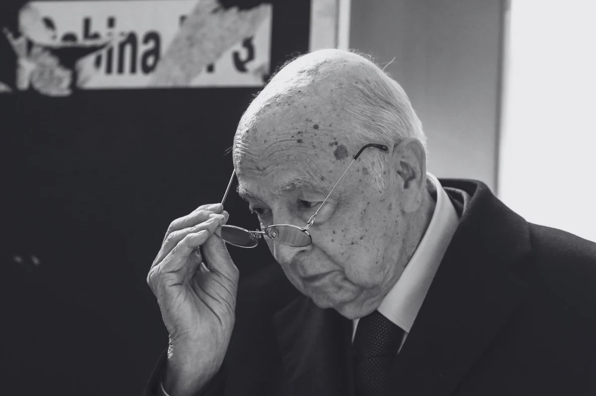 ​W wieku 98 lat zmarł w Rzymie były prezydent Włoch Giorgio Napolitano. Szefem państwa był od 2006 do 2015 roku i przeszedł do historii Republiki jako pierwszy, który został wybrany na drugą kadencję z powodu impasu politycznego w parlamencie uniemożliwiającego wybór jego następcy.