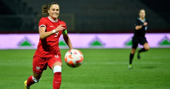 ​Piłkarska reprezentacja Polski kobiet pokonała w Atenach Grecję 3:1 (2:1) w swoim pierwszym meczu grupowym Ligi Narodów.