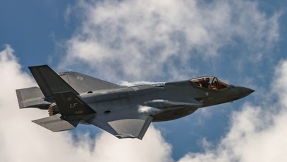 "Jestem pilotem, nie wiem, gdzie jest myśliwiec". Nagranie po katastrofie F-35