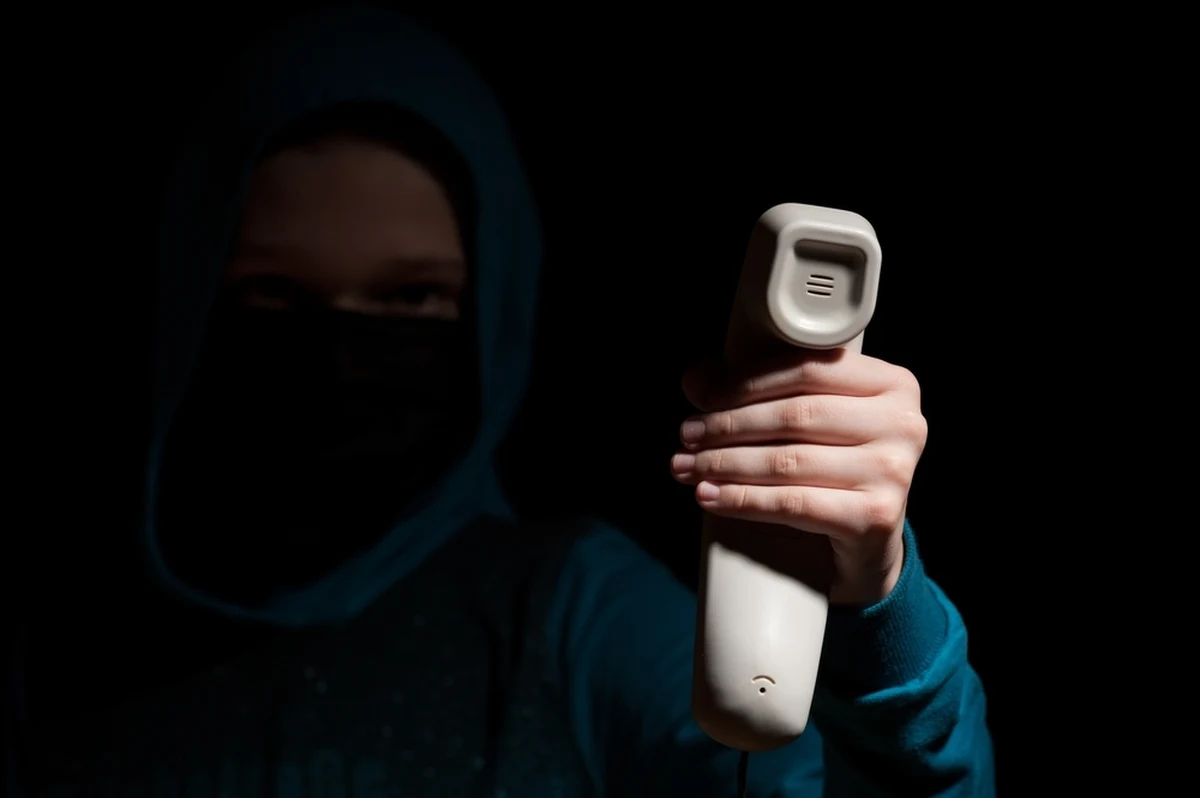 Próba oszustwa na nieistniejący "rządowy program Łazienka Plus". Do mieszkanki Katowic ktoś zadzwonił i - mówiąc o zmyślonej akcji - próbował umówić się z nią na spotkanie w jej mieszkaniu.