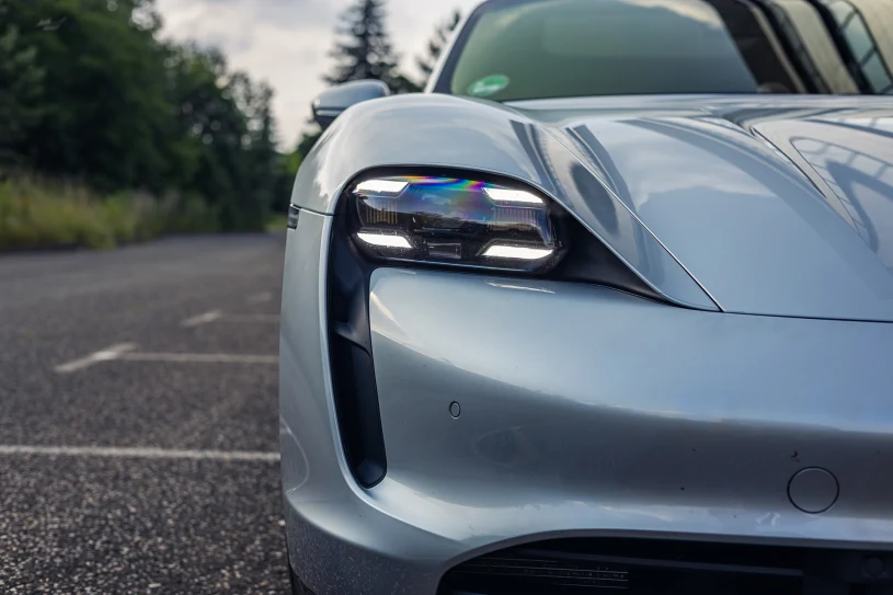Porsche rozważa zakończenie produkcji pierwszego elektryka. Padła data