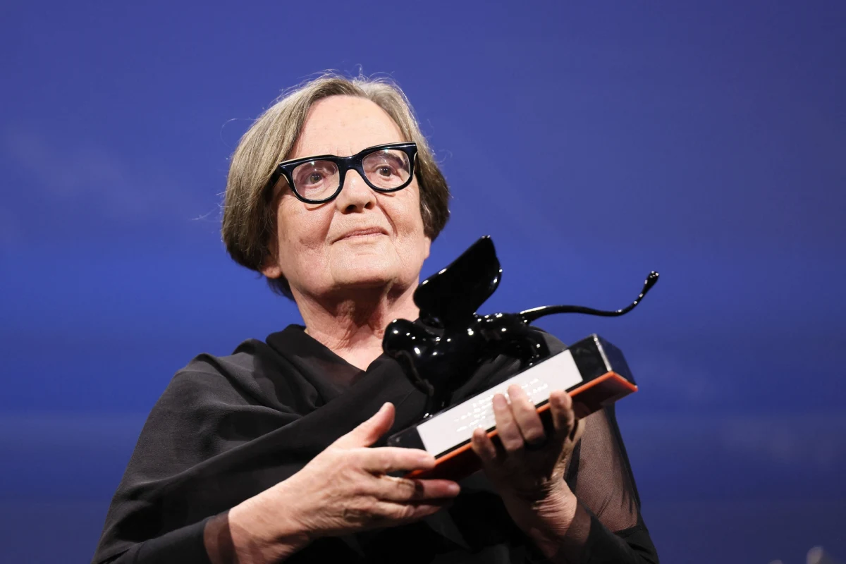 Prawie połowa uczestników sondażu IBRiS dla RMF FM i "Rzeczpospolitej" uważa, że zamieszanie wokół filmu Agnieszki Holland "Zielona granica" nie będzie miało wpływu na wyniki wyborów. Ponad 16 proc. badanych jest zdania, że może to pomóc opozycji.