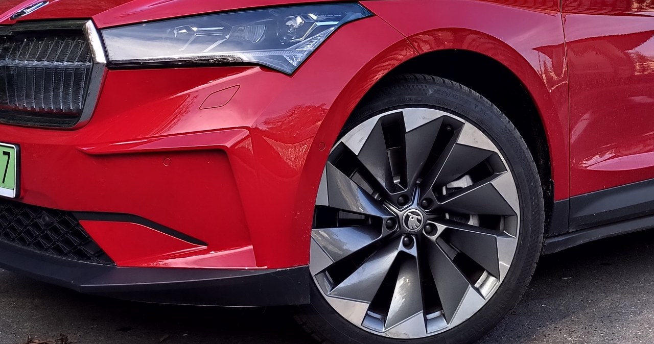 Kierowcy elektryków zapłacą więcej? Droższe opony to nie jedyny problem