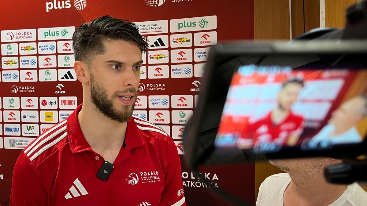 „Myślę, że cała nasza drużyna jest niezwykle doświadczona w grze o medale, grze o coś. Każdy z nas uczestniczył w takich spotkaniach i wie, jak grać, mając na plecach presję wyniku” – mówił w rozmowie z RMF FM Aleksander Śliwka na kilka dni przed ostatnim sprawdzianem sezonu reprezentacyjnego. W sobotę w chińskim Xi’an ruszy turniej kwalifikacyjny do igrzysk olimpijskich. Przepustkę do Paryża wywalczą dwie najlepsze drużyny.