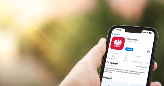 W nowej kampanii phishingowej oszuści wykorzystują wizerunek aplikacji mObywatel. Rozsyłają wiadomości SMS z nieprawdziwą informacją, że w skrzynce odbiorczej aplikacji czeka wiadomość. Link kieruje do strony, gdzie wyłudzane są dane bankowe - ostrzega Zespół CERT Polska działający w strukturach NASK.