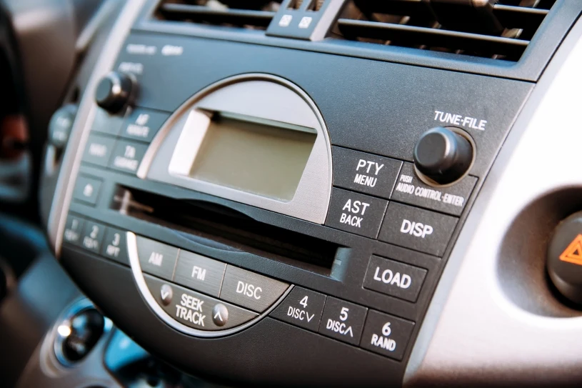 Kierowcy widzą to w radiu, ale rzadko używają. PTY i AF pomagają w trasie