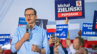 Morawiecki "przestrzega" przed wyborami. Wskazał "flagę" w sercu Tuska