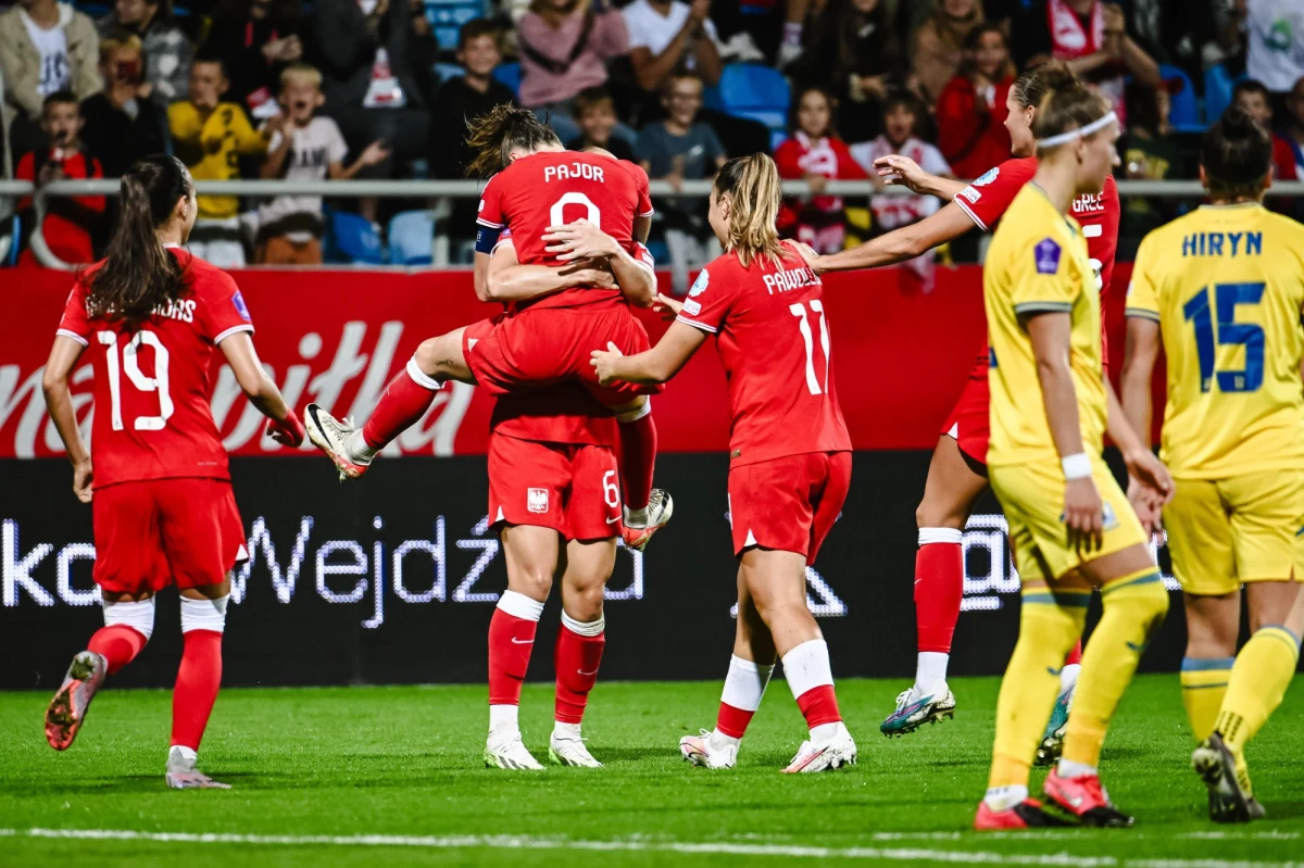 Piłkarska reprezentacja Polski kobiet pokonała w Gdyni Ukrainę 2:1 (1:0) w swoim drugim meczu grupowym Ligi Narodów.