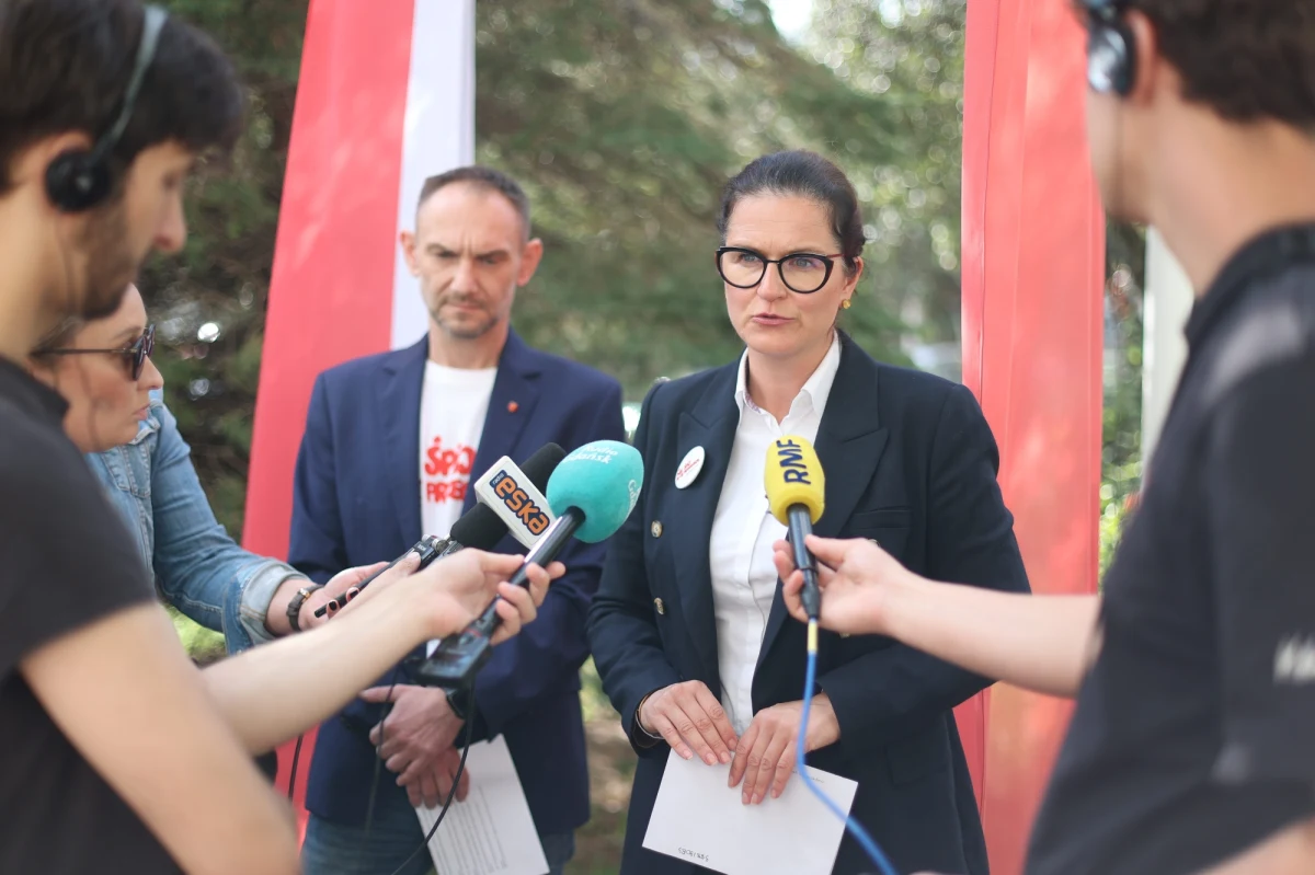 Nieco ponad dwa tygodnie pozostały do wyborów parlamentarnych. To ostatnie dni, żeby sprawdzić czy widniejemy w spisie wyborców lub pobrać zaświadczenie o prawie do głosowania. Poszukiwani są członkowi komisji.