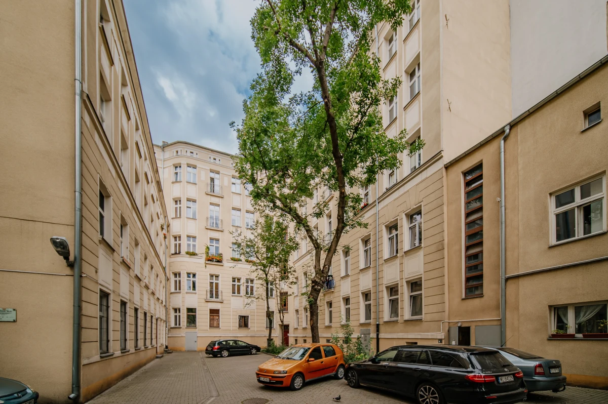 Ponad 3 mln złotych wyda Łódź na trwające właśnie remonty lokali komunalnych. W zasobie miejskim pojawią się też nowe mieszkania. Za sumę 35 mln zł przy ul. Lubelskiej 9/11 miasto buduje dom, który zapewni 70 takich lokali. 