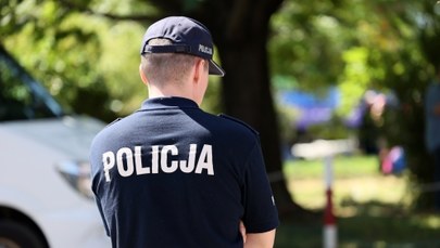 Wypadek busa z 34 cudzoziemcami w Piotrkowie. Pasażerowie uciekli