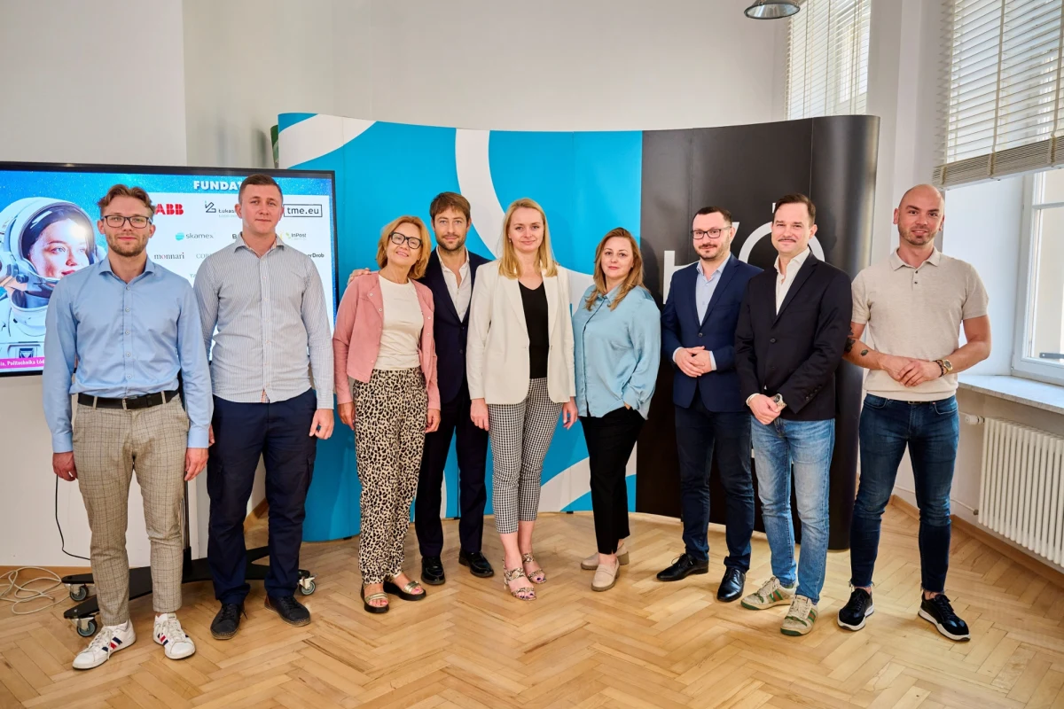 Stypendia do 12 tys. zł, super akademiki, a nawet mieszkanie na cały rok akademicki - tak przedstawia się w skrócie największy program stypendialny w Polsce - "Młodzi w Łodzi". Miasto przeznacza na wsparcie młodych talentów 1 milion 300 tys. zł.