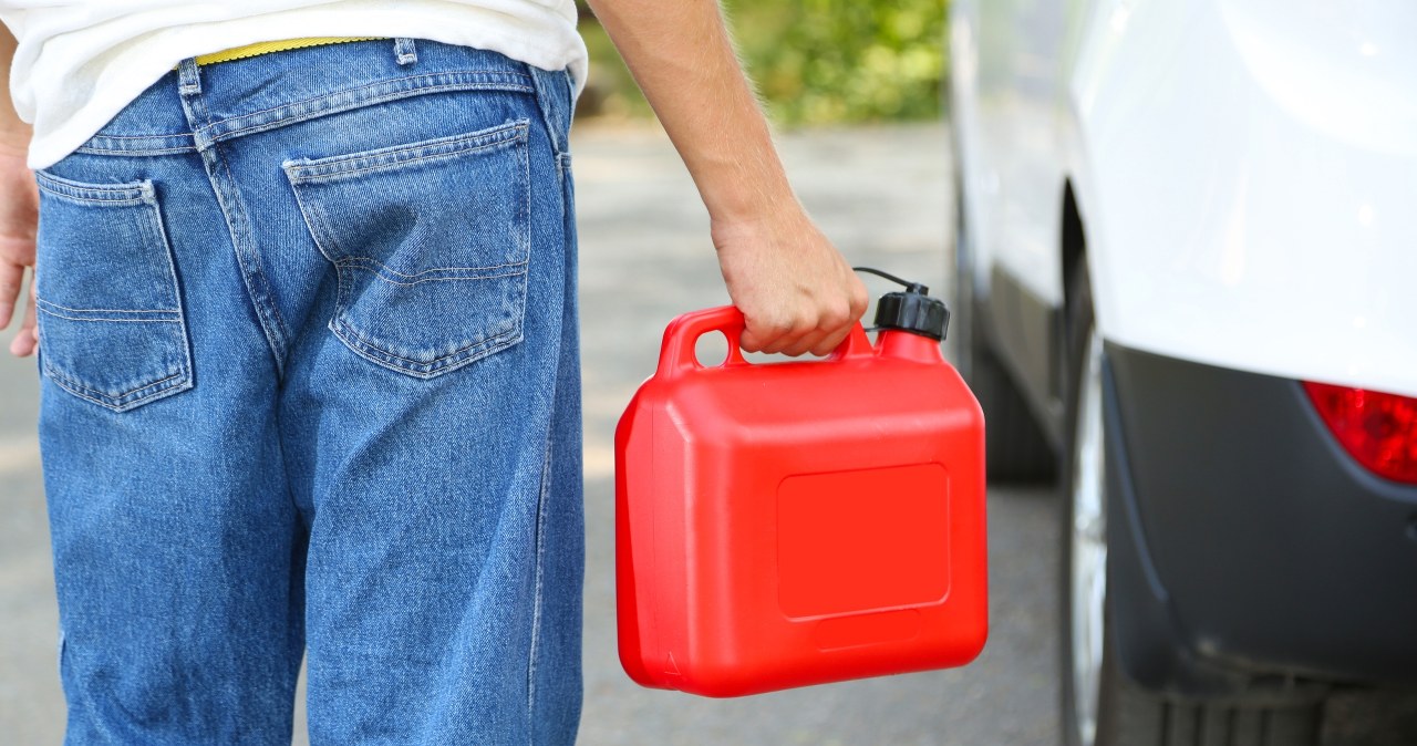 W Rosji brakuje paliwa. Kreml przedłużył zakaz eksportu benzyny