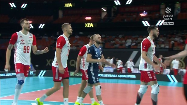 Polska: Śliwka, Bednorz, Fornal, Leon, Semeniuk, Janusz, Łomacz, Bołądź, Kaczmarek, Huber, Kłos, Kochanowski,
Libero: Zatorski, Popiwczak
Trenér: Nikola Grbić

Belgia: Cox, Deroo, D'Hulst, Coolman, D'heer, Desmet, Van Hoyweghen, Rotty, Thys, Van de Velde, Reggers, Fransen
Libero: Perin, Verwimp
Trenér: Emanuele Zanini