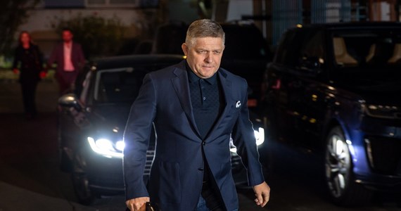Wybory parlamentarne na Słowacji wygrywa partia Kierunek-Słowacka Socjaldemokracja (Smer-SSD) Roberta Fico. Po przeliczeniu przez Urząd Statystyczny głosów z ponad 99 proc. lokali wyborczych zdobyła ona 23,28 proc. głosów. Fico ma zamiar zakończyć pomoc wojskową dla Ukrainy.