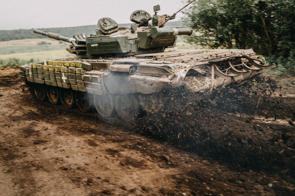 Brytyjska BBC podejmuje temat zmęczenia Zachodu wojną w Ukrainie. Minęło 586 dni od rozpoczęcia rosyjskiej inwazji na ten kraj i zdaniem brytyjskiej korporacji, zaczynają pojawiać się oznaki znużenia oraz inne sygnały.