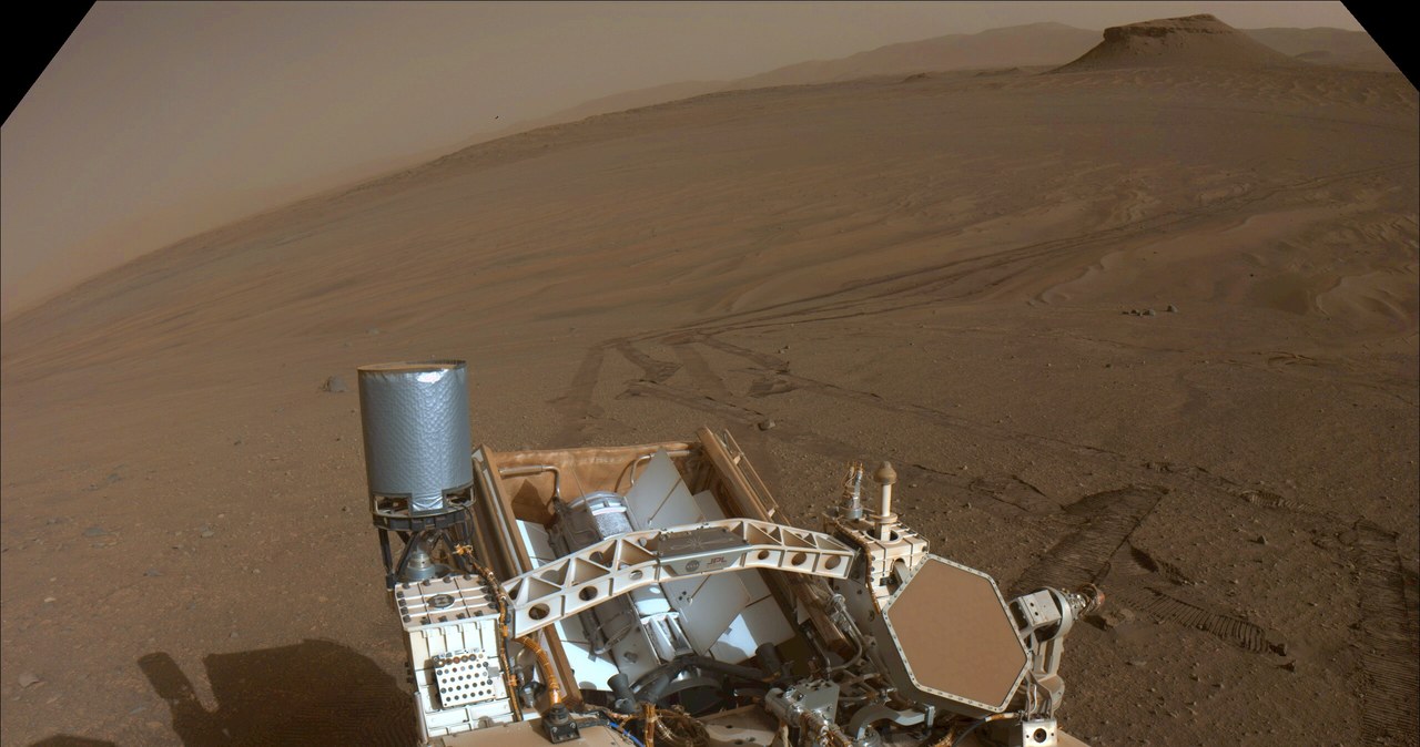 Roverul NASA a înregistrat ceva neobișnuit pe Marte.  A apărut și a dispărut