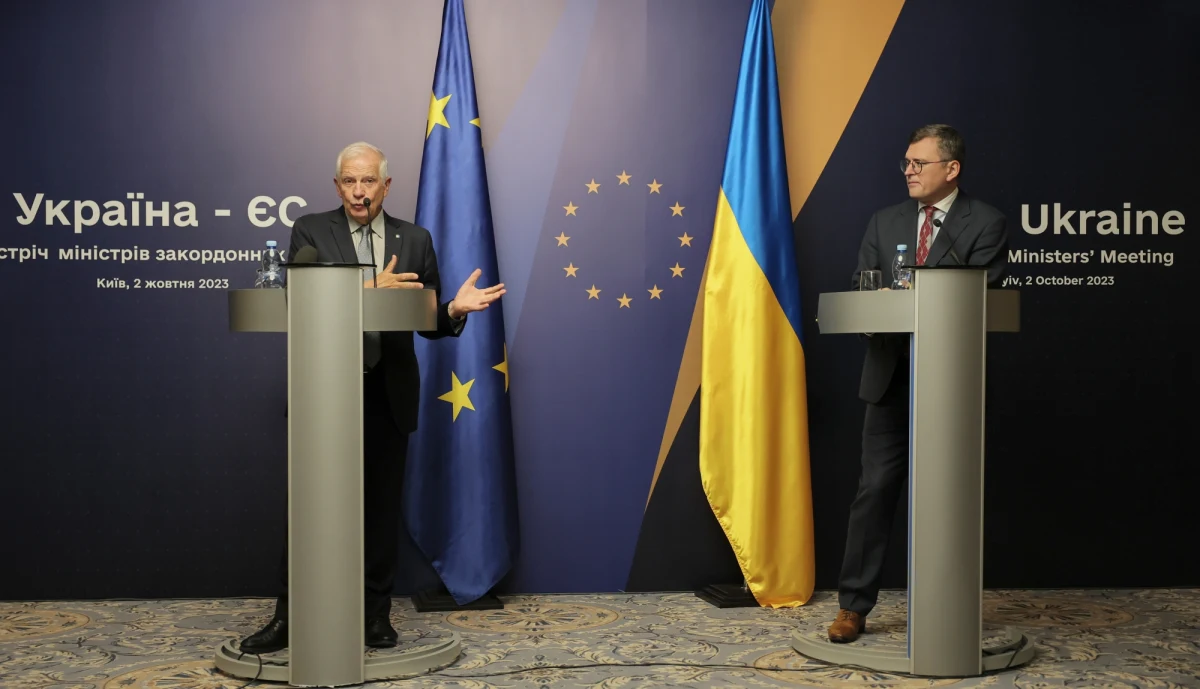 "Przyszłość Ukrainy leży w Unii Europejskiej" - powiedział Josep Borrell po zakończeniu spotkania unijnych ministrów spraw zagranicznych w Kijowie. Szef unijnej dyplomacji obiecał Ukrainie na przyszły rok do 5 mld euro pomocy. 