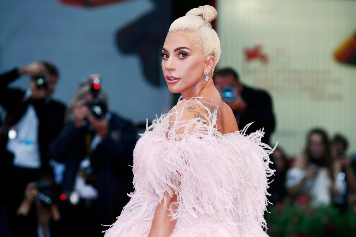Sąd zdecydował, że piosenkarka Lady Gaga nie musi płacić 500 000 dolarów nagrody kobiecie, która przyprowadziła na policyjny komisariat jej psy. Zwierzęta zostały skradzione w 2021 roku.