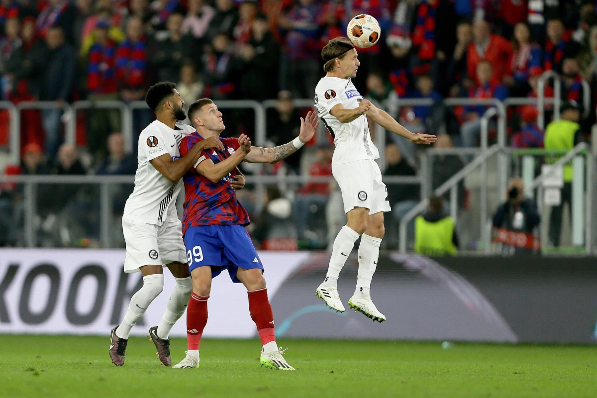 Raków Częstochowa przegrał z austriackim Sturmem Graz 0:1 (0:1) w swoim drugim meczu grupowym Ligi Europy. Gola na wagę trzech punktów dla gości zdobył w 24. minucie William Boving.
