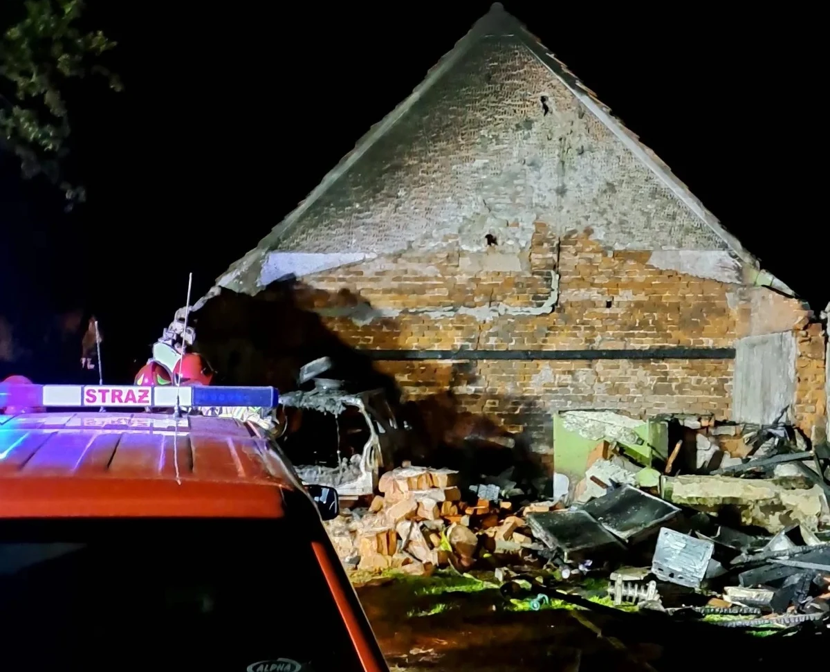 Jedna osoba została ranna w wybuchu butli z gazem, do której w czwartek wieczorem doszło w miejscowości Lubska w powiecie namysłowskim na Opolszczyźnie. 