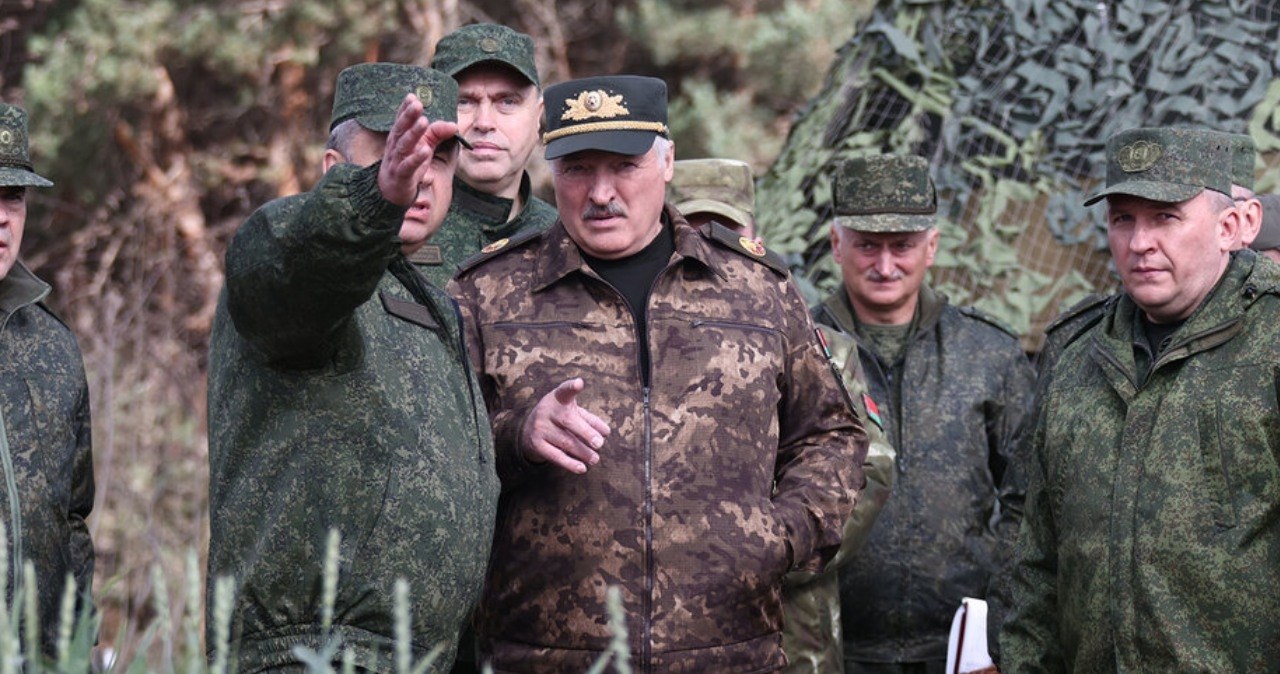 Беларусь всё больше милитаризирует студентов. Он организует «оздоровительные лагеря»