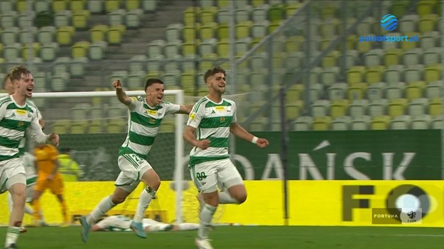 Skrót meczu Lechia Gdańsk - Górnik Łęczna.
Bramki: 90+5. Neugebauer – 34. Podliński

Fortuna 1 Liga oglądaj w Polsat Sport oraz na  Polsat BOX Go   Oglądaj wygodnie gdziekolwiek chcesz: na komputerze, na tablecie, na smartfonie, na Smart TV.

W tekście zawarto link serwisu partnerskiego

